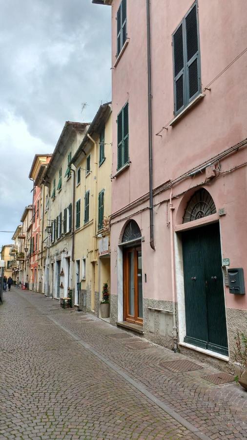 Il Fortino - The Refuge Sarzana Bagian luar foto